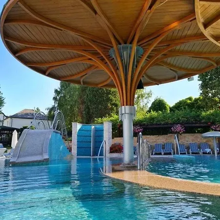 Carbona Aloe Lux Apartment